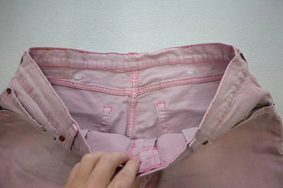 Levi's 511 紧身版型牛仔短裤弹力坚固粉红色水洗男式 40 码 — 第 4/4 张图片