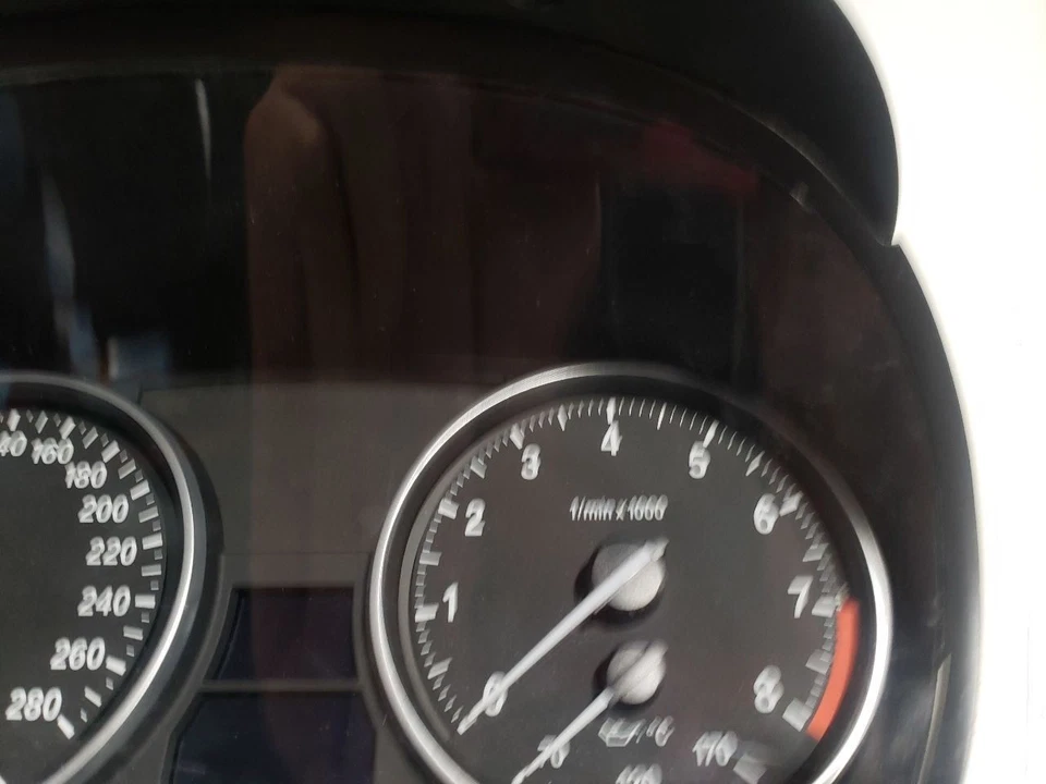 2007 BMW 335I E93 conversível automático - painel de instrumentos velocímetro - 07-10 fabricante de equipamento original  - Imagem 4 de 4