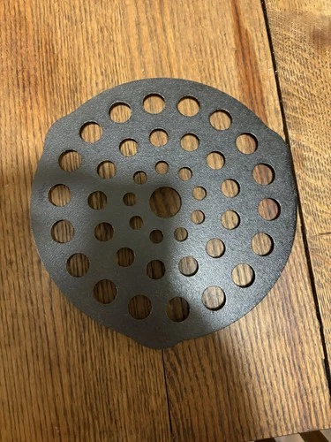 Lodge Cast Iron Dutch Oven Meat Rack Trivet Plate 8-Inch 8DOT USA