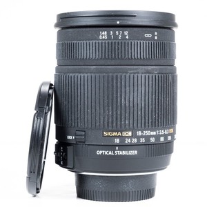 Sigma 18-250mm f/3.5-6.3 DC OS HSM Zoom Lens Nikon F DX Mount