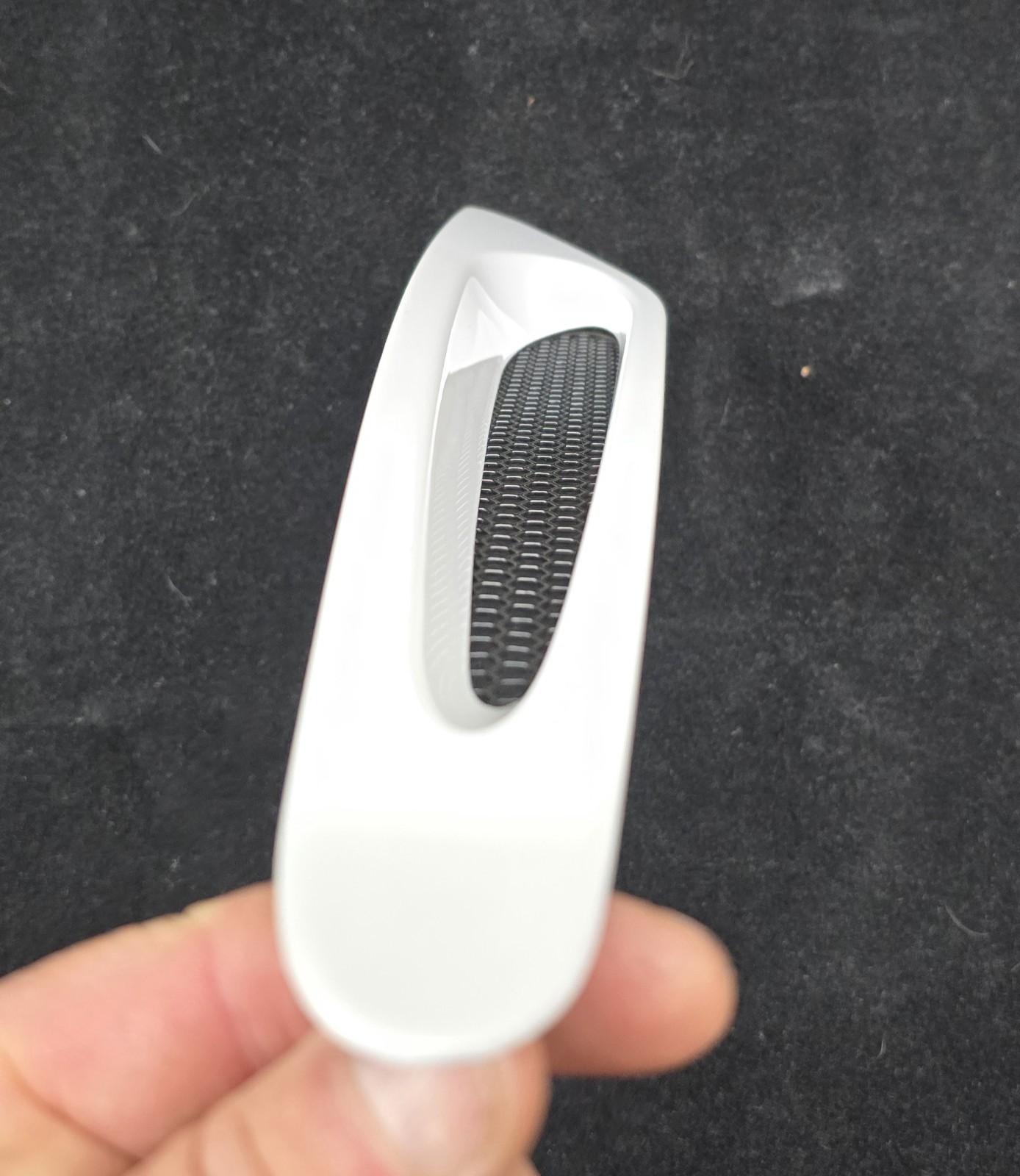 McLaren 720S Front Right Cooling air duct White