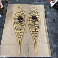 Vtg Tubbs Wallingford VT  13 x 48 inch Snowshoes #74