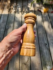Vintage William Bounds 8" Wood Pepper Mill Grinder USA MADE