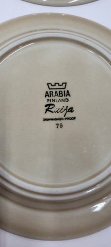 Arabia Finland Ruija Troubadour Salad/Bread-Butter Ceramic 7" Plates Brown Bands - Picture 11 of 12