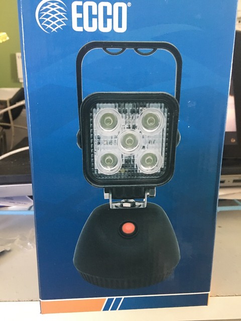 ecco magnetic work light