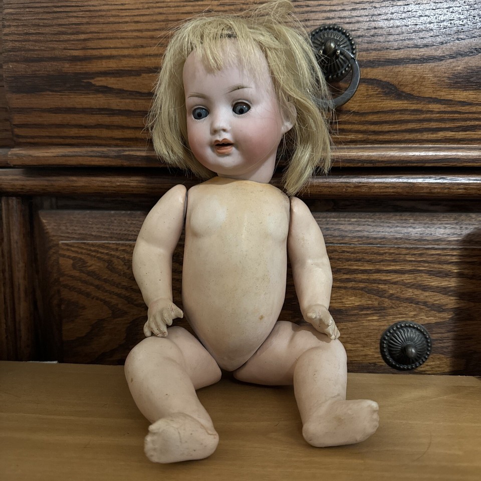 PM 914 Antique Bisque Head Doll Germany 10" VIBRANT FACIAL PAINT