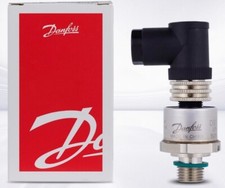 1PC Danfoss 075G1060 pressure transmitter DST P140