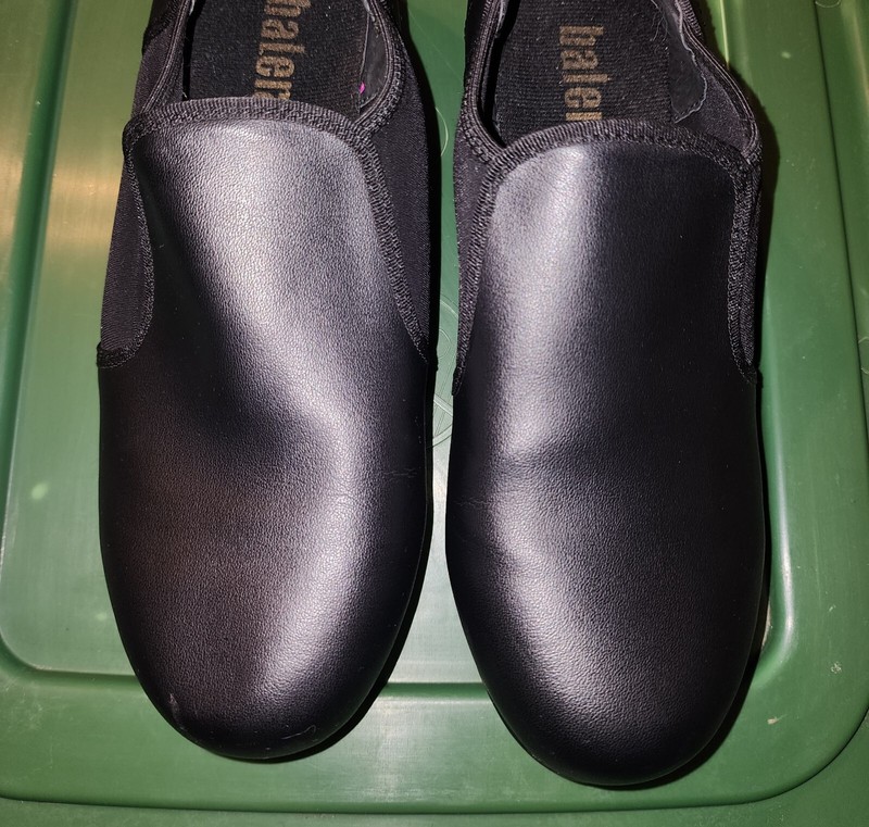 Balera Tap Shoes Black Size 9.5 Womens Slip On Style B150. NO TAPS!