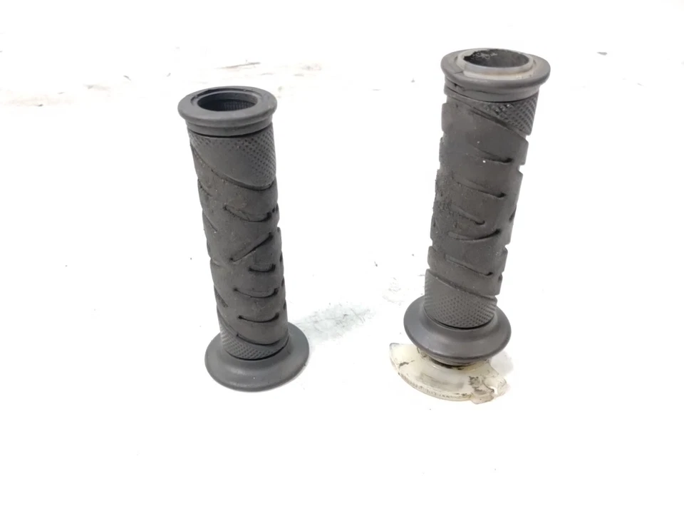 Ducati Monster 696 M696 2013 tubo de acelerador y agarre Foto 4 de 4