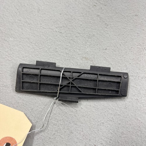 TESLA MODEL S 2012- 2020 FRONT / REAR DRIVER SIDE DOOR TRIM PULL CUP INSERT OEM - Picture 4 of 7
