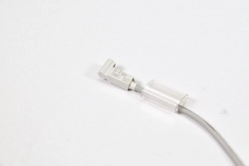 SMC D-F8N, Reedschalter, 17cm Kabel und Stecker - Bild 4 von 4