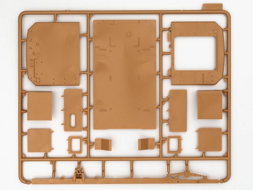 ICM 35517 Plastik Modellbausatz Maßstab 1:35 ZiL-131 KShM Sowjetische Armee Kommandofahrzeug - Bild 9 von 19