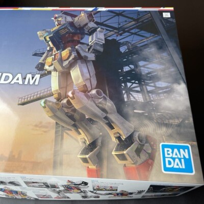 Bandai 1/48 RX-78F00 Gundam Factory Yokohama Limited Edition