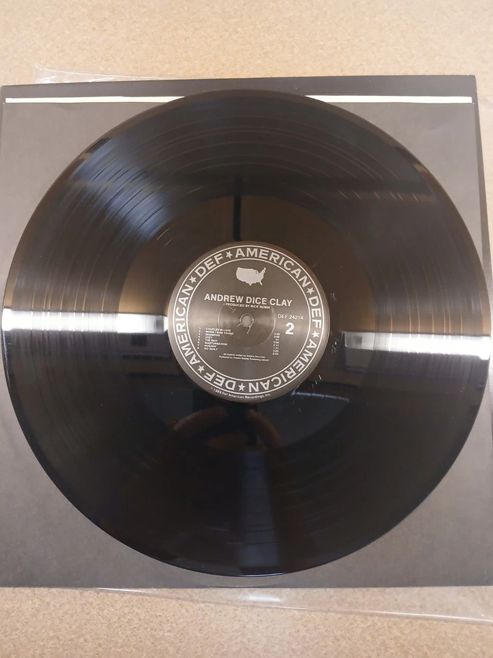 ANDREW DICE CLAY Dice LP 1989 DEF 24214 - EX+ - Imagem 4 de 4