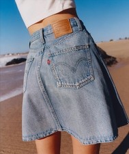 NWT Levi's Premium High-Rise A-Line Flounce Mini Denim SkirtBlue-Medium Wash 25