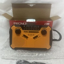 Prunus Hand Crank Radio (J-369) BRAND NEW 