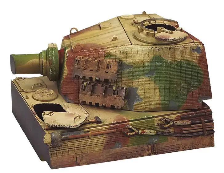 Diorama tourelle King Tiger 1/35 VALLEJO pour socle d'exposition militaire