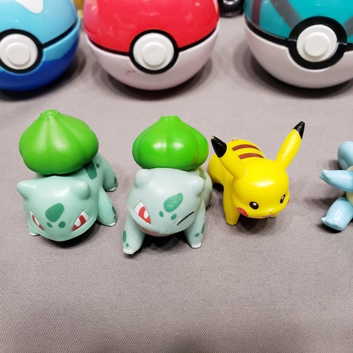5 leere Pokemon Pokeball, Gürtel, Mini Figuren Pikachu, Squirtle, Bulbasaur - Bild 2 von 8