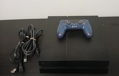 Sony PlayStation 4 PS4 Black Console w/ Blue DualShock 4 & Cables