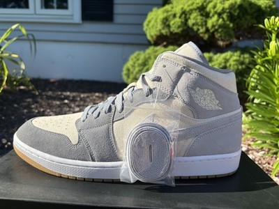 Nike Air Jordan Retro 1 Mid SE Coconut Milk Grey Men s Sz 13