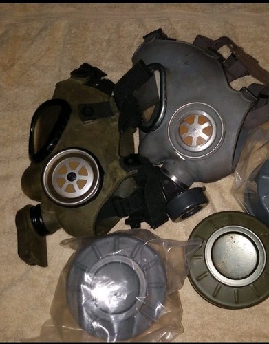 2 NOKIA FINNISH GAS MASKS WITH FILTERS - Picture 2 of 2