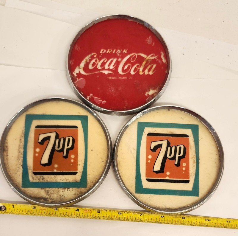 Lot Of 3 7up & Coke Soda Machine Embems Signs Vintage