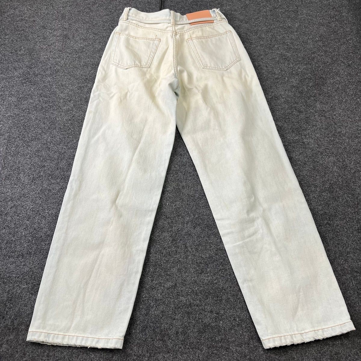Acne Studios 1991 ホワイト 28×32 ACNE STUDIOS 1991 Loose Fit Jeans Men's Size 25/32 Light Blue