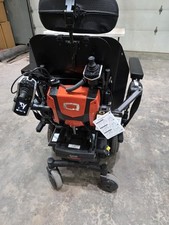 Quantum Q6 EDGE HD iLevel Power Wheelchair