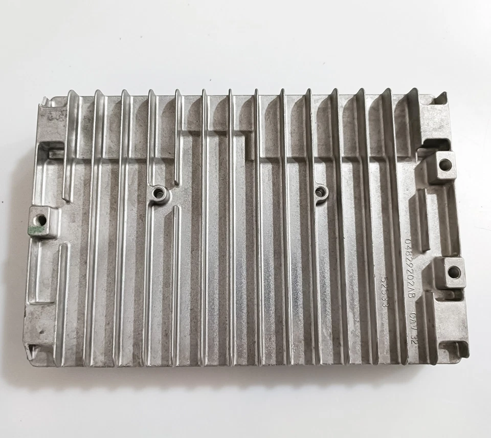 5033327AC OEM For 2004-2005 Chrysler PT Cruiser ECU ECM Engine Computer Module Foto 2 de 4