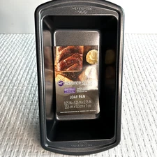 Wilton Advance Select Premium Non-Stick Bread Loaf Pan 9.25" x 5.25"