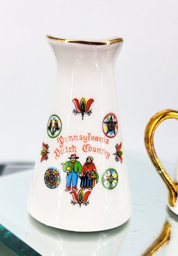 Two Hand Painted Porcelain Miniature Pitchers Pennsylvania Dutch Butterflies MCM - Picture 4 of 10