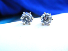 14k Gold Stud Earrings - 6 Prong