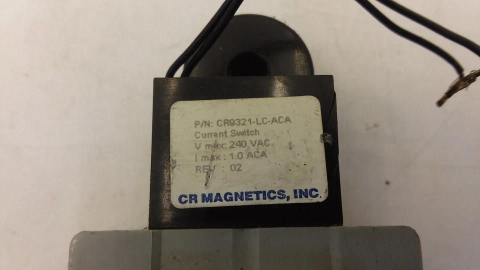 CR CR9321-LC-ACA CURRENT SWITCH/SENSOR 100AMP 240VAC MAX 50HZ-400KHZ W/ BASE - Image 2 of 4