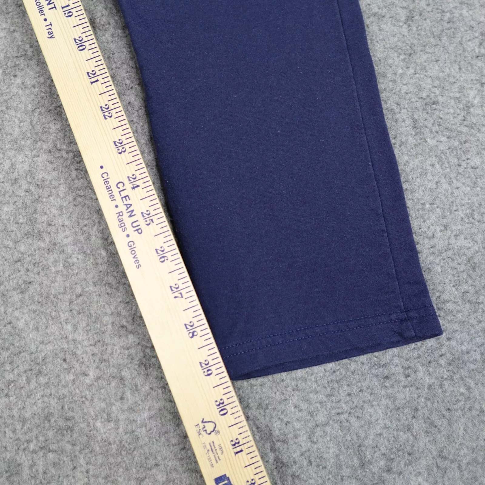 gymshark gym crest joggers athletic casual navy sweatpants