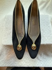 True Vintage Salvatore Ferragamo suede shoes Florence, Italy Size 10 Gold Trim