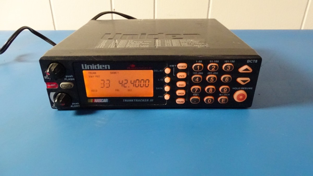 Uniden Bct8 Scanner Beartracker Warning System With 800MHz