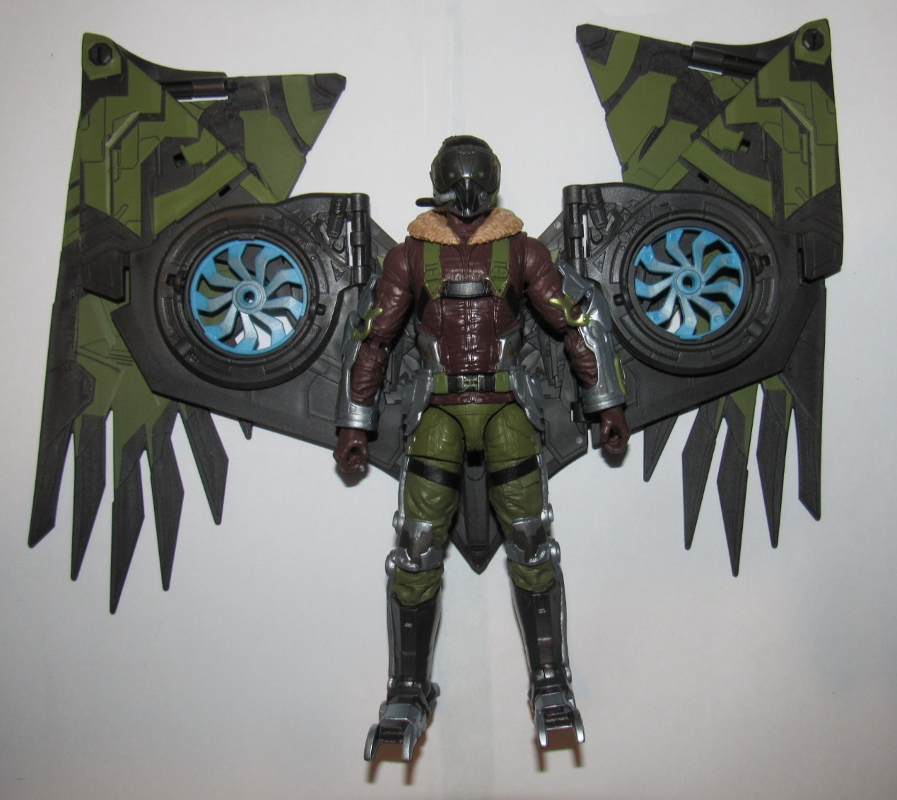 Marvel Legends figure Vulture Deluxe