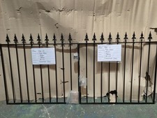 Spear Top Wrought Iron Style Metal Driveway Gates 1980mm Wide x 950mm High