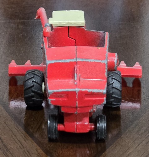 1/80 INTERNATIONAL HARVESTER Axial-Flow COMBINE ERTL - Picture 3 of 8