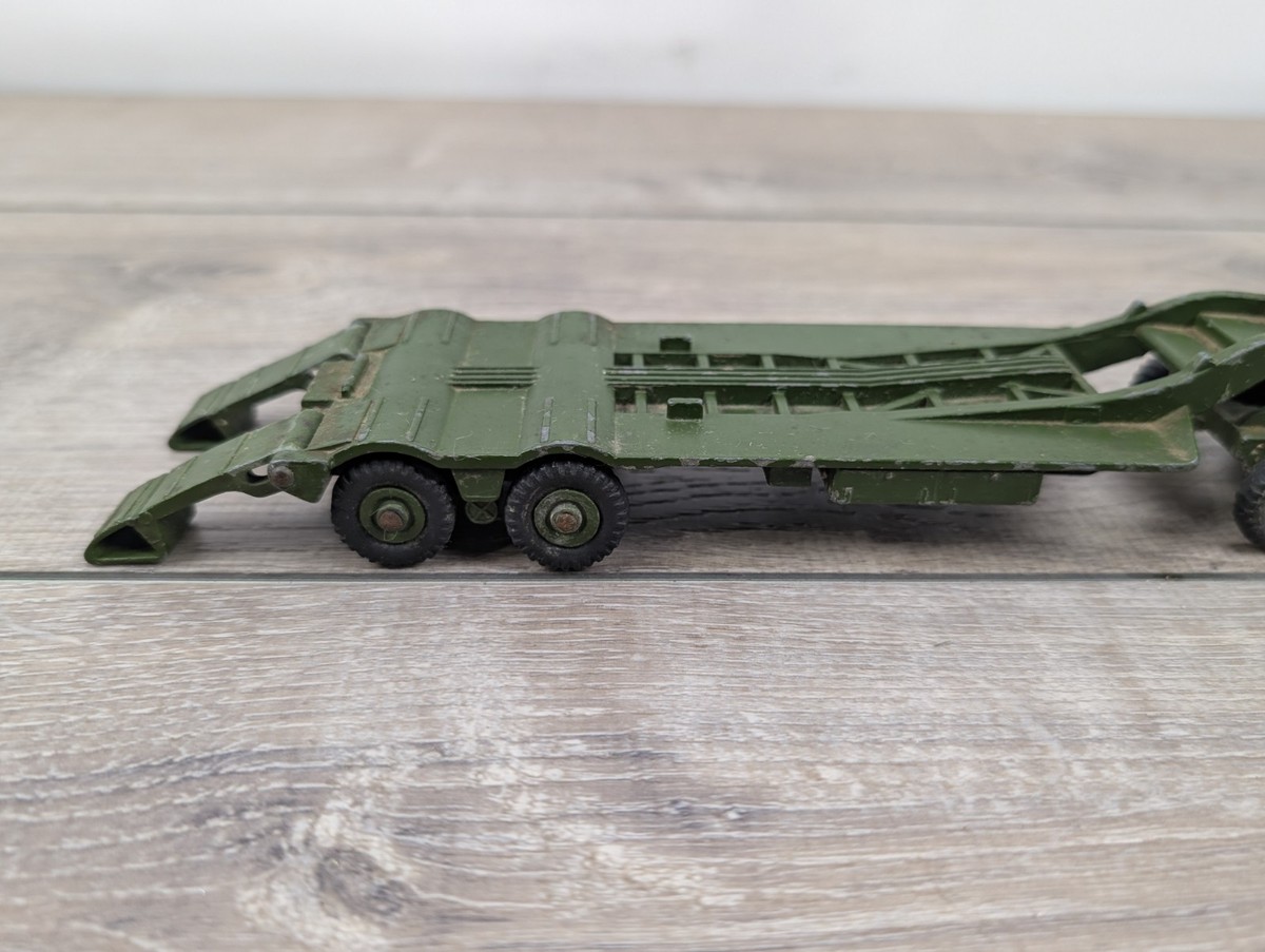 Vintage Dinky Supertoys #660 Tank Transporter With 651 Centurion