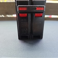 Bryant Westinghouse Eaton BR220 120/240VAC 20A 2-Pole Circuit Breaker