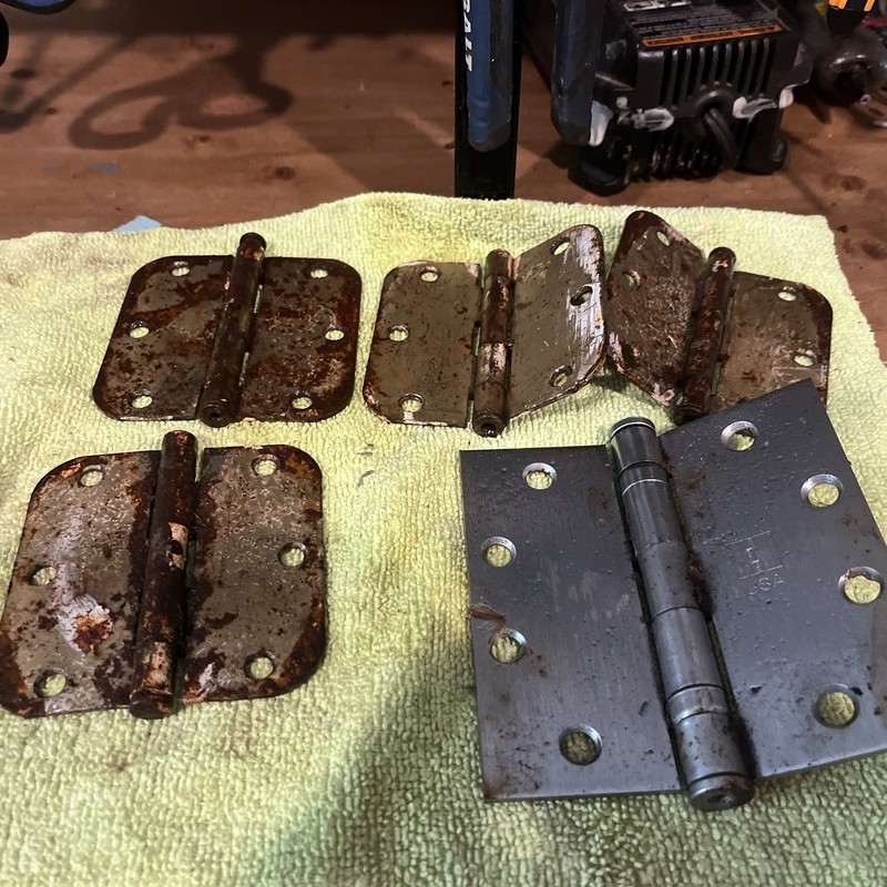 5  Door Hinges