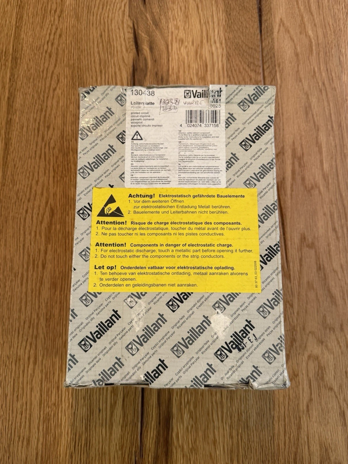 Vaillant Turbomax VUW 242/1E & 282/1E Set Of PCB 130438 - Brand New Boxed 2