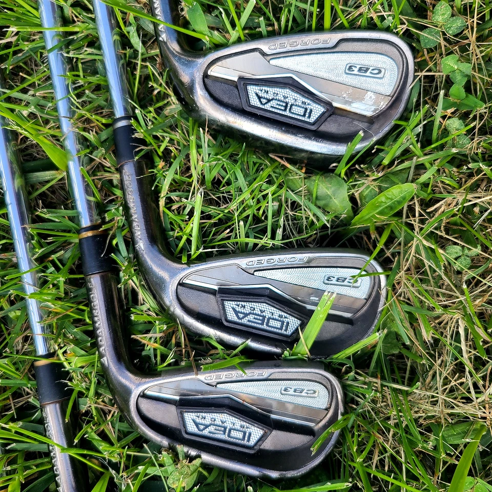 Adams Idea 黑色 CB3 右握锻造铁杆 4,5,6,7,8 PW KBS 硬度...9 号铁杆 — 第 2/4 张图片