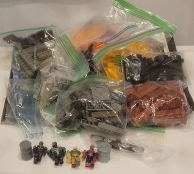 2007 Mega Bloks Spiderman 3 Final Battle. Mostly Complete But Not 100%.