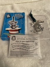 Burger King Dr Seuss Cat in the Hat Silver Plated Ornament The Fish In A Dish