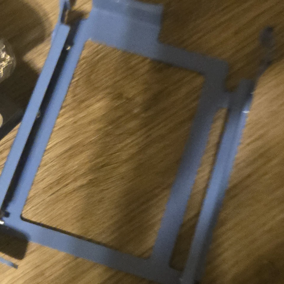 Lot of 3 Hard Drives Seagate ST34311A Maxtor 1GB Hitachi UNTESTED Parts/Repair - Image 3 of 4