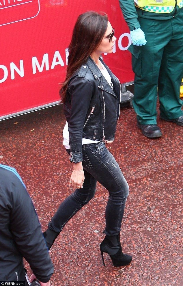 Victoria Beckham Womens Black Biker Motorcycle Slimfit Leather