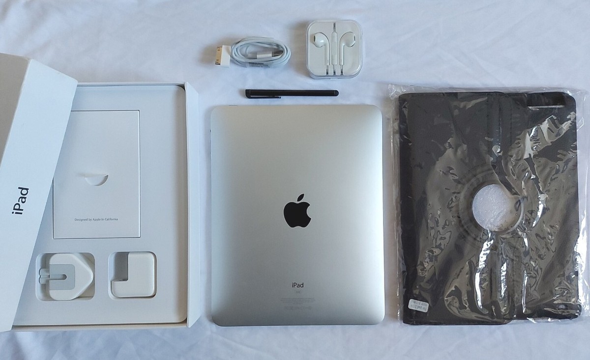 Apple iPad 1st Gen (32GB) Wi-Fi, 9.7in Screen (Boxed FREE Extras