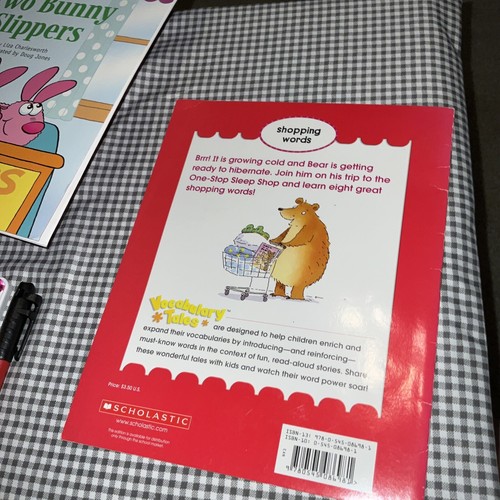 Emily & Mortimer, Two Bunny🐰 Slippers, Bear 🐻 Goes Shopping Lot Of 3 Like New - Picture 20 of 24